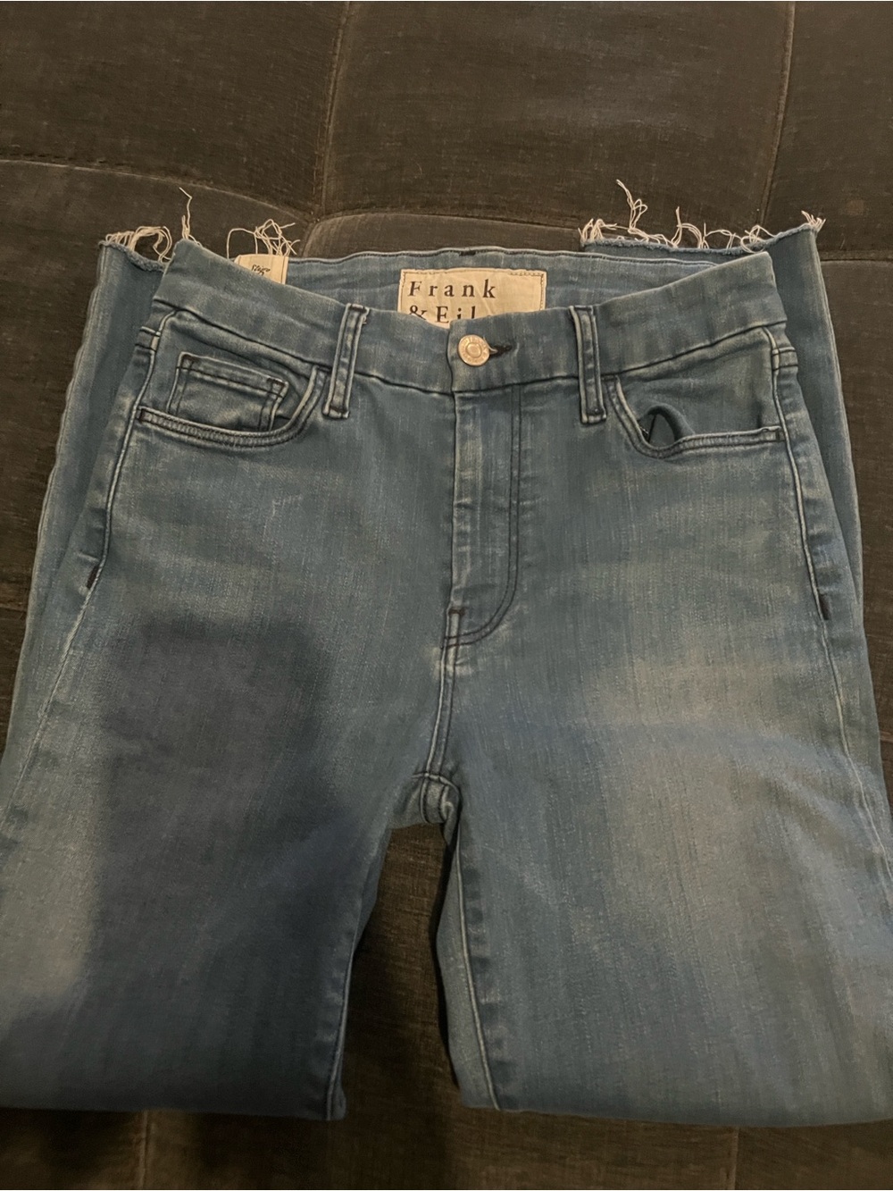Frank & Eileen Women’s Cropped Straight Jeans in Light Blue